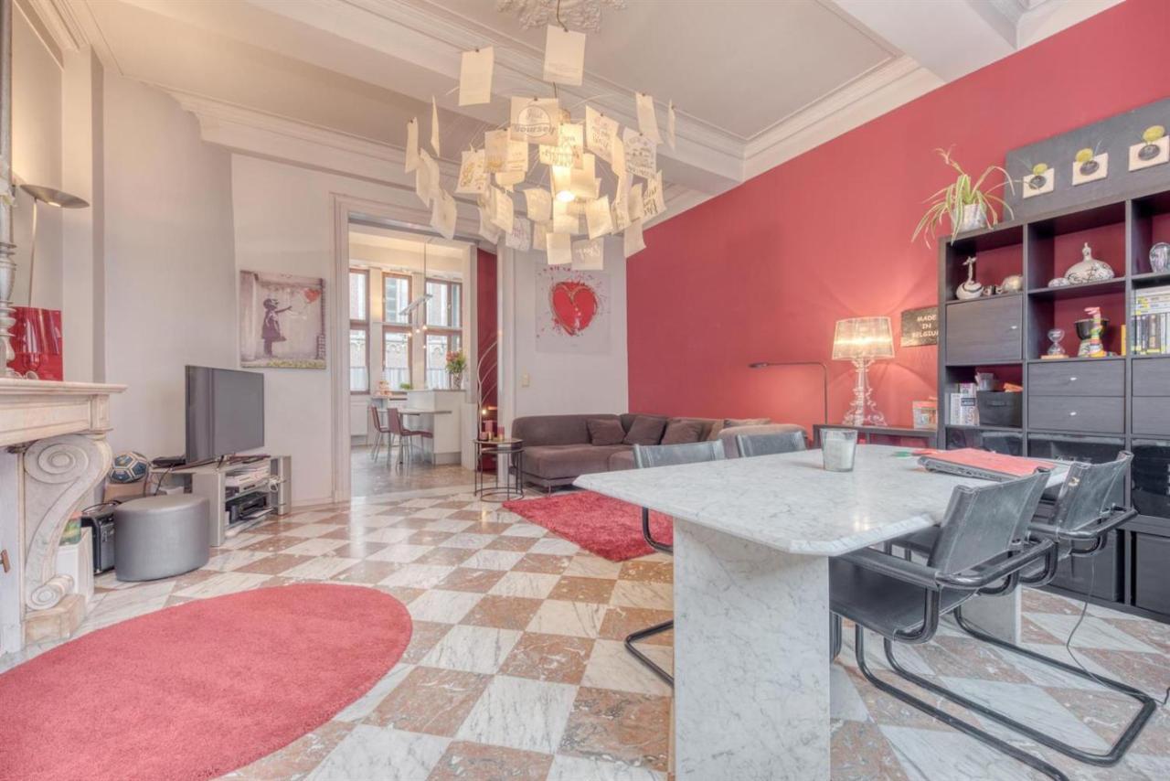 Duplex 2 Chambres Situe Au Centre Du Coeur Historique De Liège Zewnętrze zdjęcie
